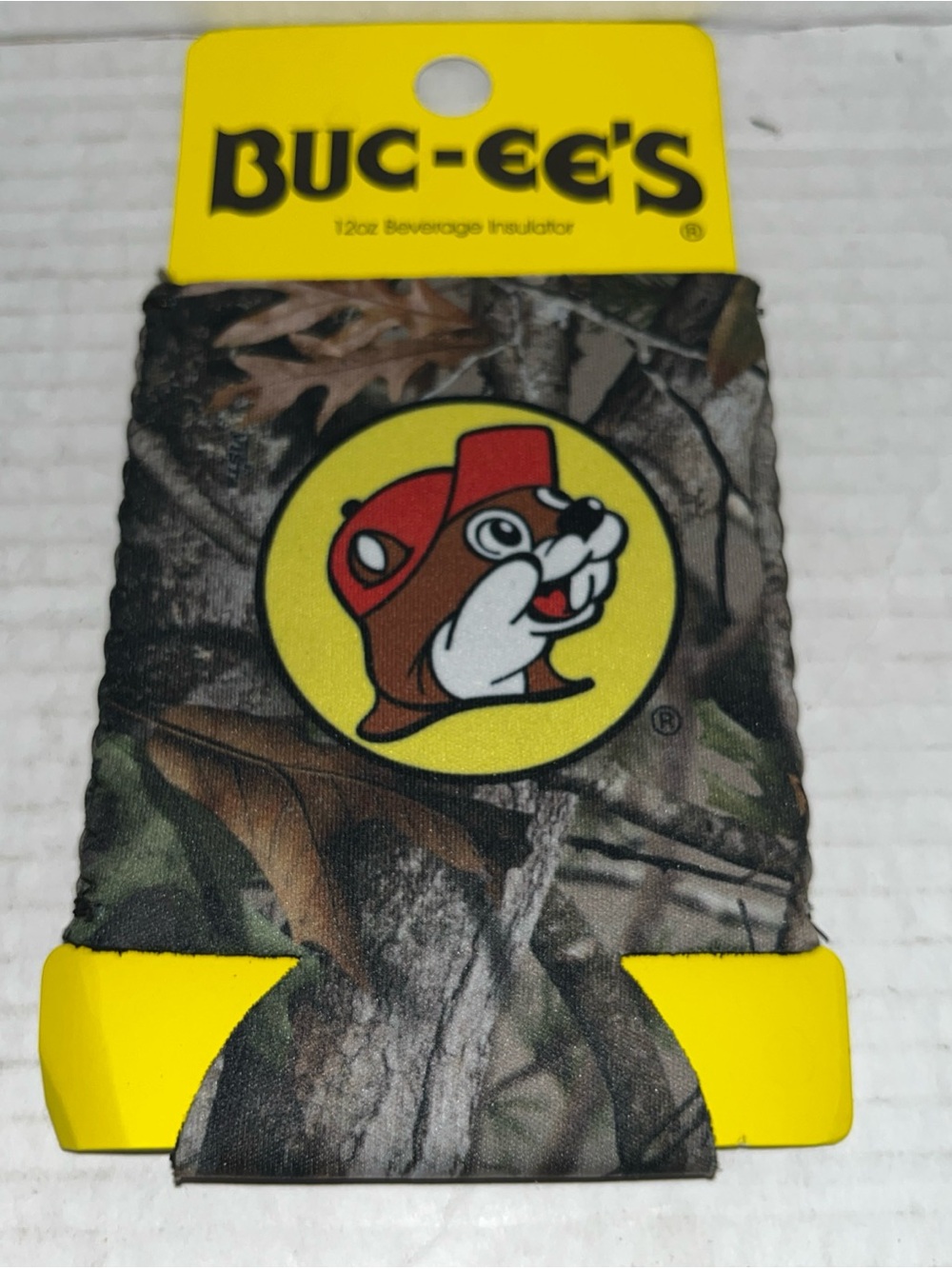 Buc-ee's Camo Beverage Insulator - Brown/Green
